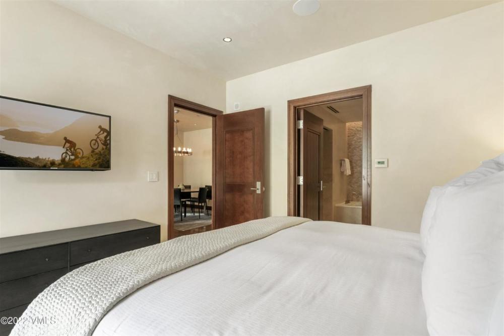 Platinum Vail Solaris 2 Bedroom Vacation Rental Set At The Base Of The Mountain Just Steps From The Gondola